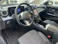 Usata Mercedes C220 200 CV (147 kW) 2021 Nero Station wagon