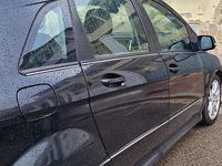 Usata Mercedes B180 109 CV (80 kW) 2009 Nero Monovolume