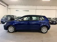 Usata VW Polo Sportline 101 CV (74 kW) 2005 Blu Utilitaria