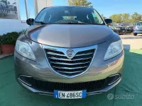 Usata Lancia Ypsilon Gold 69 CV (50 kW) 2012 Grigio Utilitaria