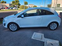 Usata Opel Corsa 85 CV (62 kW) 2011 Bianco Utilitaria