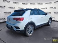 Usata VW T-Roc Advance 150 CV (110 kW) 2018 Bianco SUV