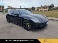 Usata Porsche Panamera 4 E-Hybrid 330 CV (242 kW) 2018 Nero Utilitaria