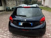 Usata Peugeot 208 2017 Blu Utilitaria
