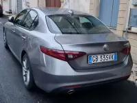 Usata Alfa Romeo Giulia 160 CV (117 kW) 2020 Argento Berlina