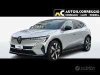 Usata Renault Megane E-Tech Techno 161 kW (220 CV) 2022 Grigio chiaro Berlina