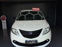 Usata Lancia Ypsilon Gold 84 CV (61 kW) 2020 Bianco Utilitaria