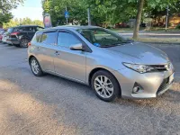 Usata Toyota Auris Active 90 CV (66 kW) 2013 Grigio Berlina