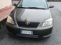 Usata Toyota Corolla 97 CV (71 kW) 2002 Grigio Berlina