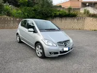 Usata Mercedes A180 Avantgarde 109 CV (80 kW) 2012 Grigio Utilitaria