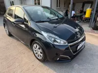 Usata Peugeot 208 Active 82 CV (60 kW) 2016 Grigio Utilitaria