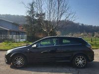 Usata Opel Astra GTC Cosmo 187 CV (137 kW) 2007 Nero Berlina