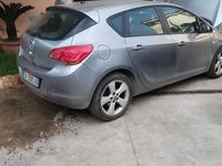 Usata Opel Astra 90 CV (66 kW) 2010 Utilitaria