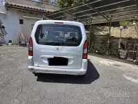 Usata Peugeot Partner 92 CV (67 kW) 2005 Grigio Monovolume