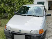 Usata Fiat Punto 60 CV (44 kW) 1998 Grigio Berlina