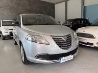 Usata Lancia Ypsilon Silver 69 CV (50 kW) 2014 Grigio Utilitaria