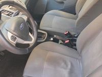 Usata Ford Fiesta 70 CV (51 kW) 2011 Bianco Utilitaria