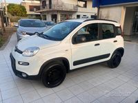 Usata Fiat Panda 4x4 S 95 CV (69 kW) 2017 Bianco Utilitaria