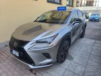 Usata Lexus NX300h 155 CV (114 kW) 2021 Grigio SUV