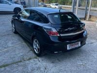 Usata Opel Astra 200 CV (147 kW) 2005 Nero Coupé