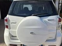 Usata Daihatsu Terios 105 CV (77 kW) 2010 Bianco SUV