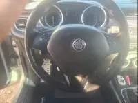 Usata Alfa Romeo Giulietta Quadrifoglio 122 CV (89 kW) 2012 Grigio Utilitaria