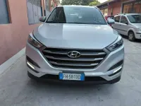 Usata Hyundai Tucson Comfort 132 CV (97 kW) 2017 Grigio chiaro SUV