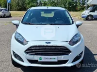 Usata Ford Fiesta Business Edition 60 CV (44 kW) 2014 Bianco Utilitaria