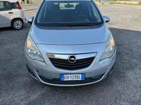 Usata Opel Meriva 120 CV (88 kW) 2012 Grigio Monovolume