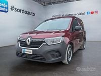 Usata Renault Kangoo 116 CV (85 kW) 2023 Rosso Monovolume