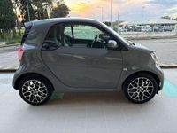 Usata Smart ForTwo Coupé Prime 41 kW (56 CV) 2022 Grigio Utilitaria