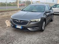 Usata Opel Insignia Innovation 136 CV (100 kW) 2018 Oro Station wagon
