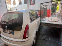 Usata Lancia Ypsilon 77 CV (56 kW) 2011 Bianco Utilitaria