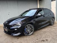 Begagnad BMW M135 Efficient Dynamics 306 HK (225 kW) 2021 Svart Halvkombi