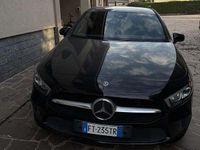 Usata Mercedes A180 170 CV (125 kW) 2019 Nero Berlina