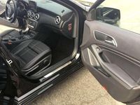 Usata Mercedes A180 122 CV (89 kW) 2015 Nero Berlina