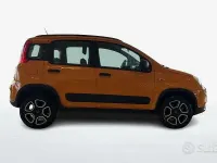 Usata Fiat Panda Cross Cross 70 CV (51 kW) 2021 Arancione Utilitaria