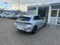 Usata Opel Astra Elegance 130 CV (95 kW) 2024 Kristall silver Utilitaria