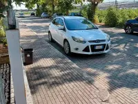 Usata Ford Focus 115 CV (84 kW) 2011 Bianco Berlina