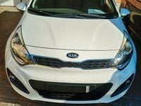 Usata Kia Rio 75 CV (55 kW) 2013 Bianco Utilitaria