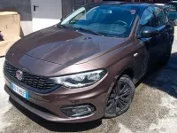 Usata Fiat Tipo 95 CV (69 kW) 2016 Marrone Berlina