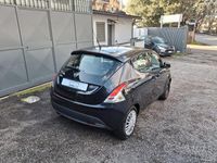 Usata Lancia Ypsilon 69 CV (50 kW) 2015 Nero Utilitaria