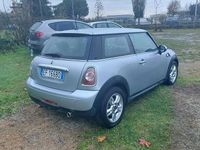 Usata Mini ONE 98 CV (72 kW) 2010 Argento Utilitaria