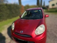 Usata Nissan Micra 98 CV (72 kW) 2011 Rosso Utilitaria