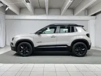 Nuova Jeep Avenger 145 CV (106 kW) 2026 Grigio SUV