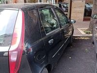 Usata Fiat Punto 90 CV (66 kW) 2009 Grigio Utilitaria