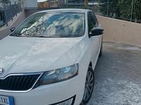 Usata Skoda Rapid 105 CV (77 kW) 2016 Bianco Berlina