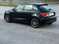 Usata Audi A1 Sportback 86 CV (63 kW) 2017 Nero Utilitaria