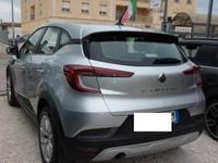 Usata Renault Captur Intens 95 CV (69 kW) 2020 Argento SUV