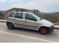 Usata Fiat Punto 34 CV (25 kW) 1995 Grigio Utilitaria